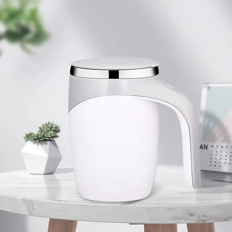 LuxeElevate™ Rechargeable Auto-Stir Coffee Cup - Effortless & Elegant - LuxeElevate